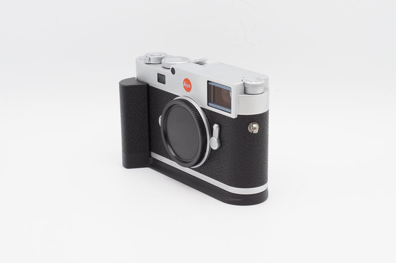 USED Leica M-11 Body w/ Handgrip (