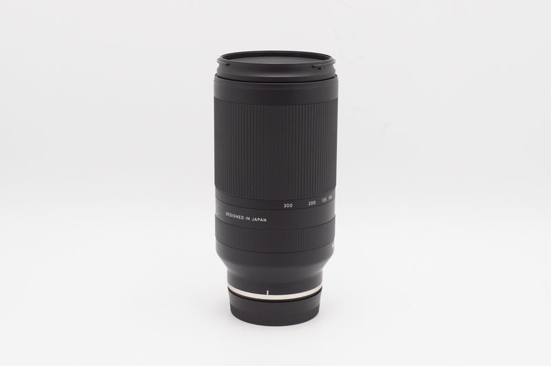 USED Tamron 70-300mm f/4.5-6.3 Di III RXD [FE] (