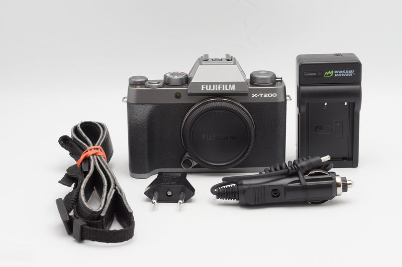 USED Fujifilm X-T200 Mirrorless Camera (