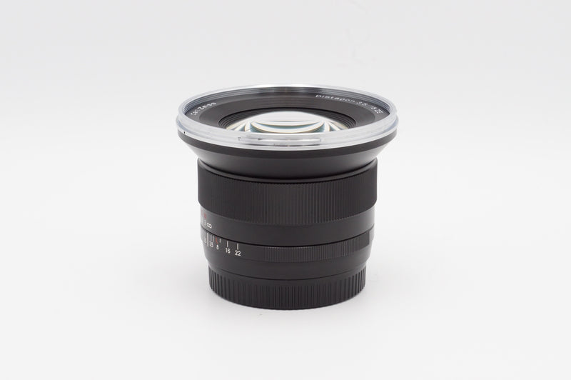 USED Carl Zeiss Distagon 18mm f/3.5 ZE [Canon EF] (