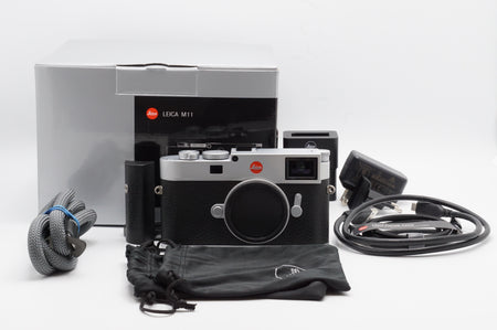 USED Leica M-11 Body w/ Handgrip (#5672327CM)