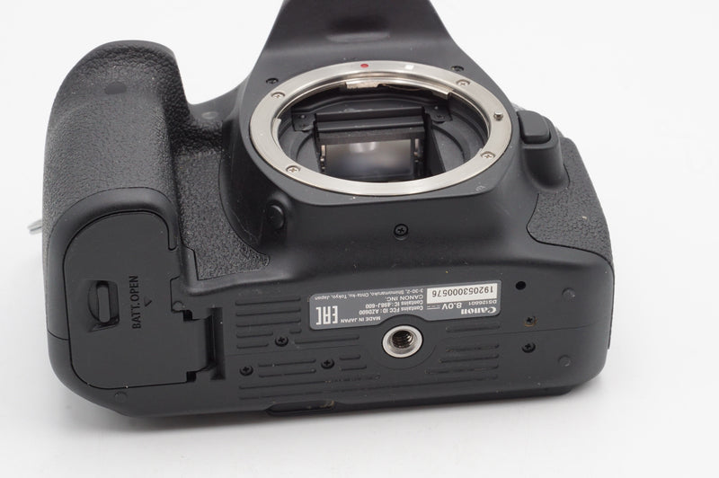 FOR PARTS/REPAIR Canon EOS 90D Body (